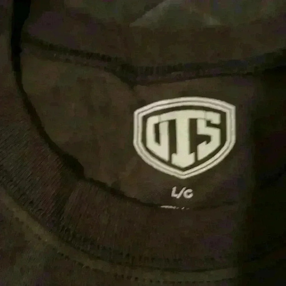 Men’s tee - Picture 2 of 6